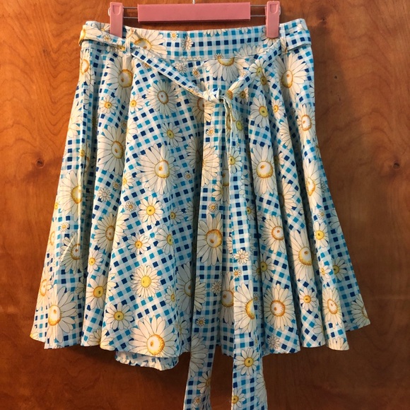 Large New Hell Bunny Gingham Daisy Print Full Circle Skirt *Pockets!* - Picture 2 of 5